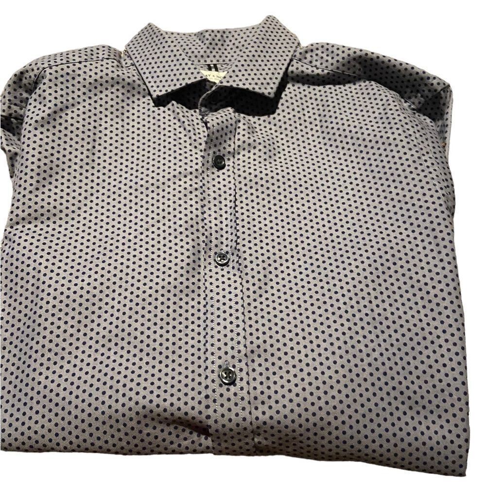 Crosby & Howard long sleeved button up shirt awesome look perfect condition